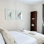 Spacious Flat Near Porte De Versailles